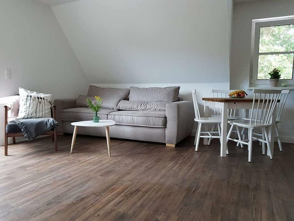 Darsser Strandgut - Haus Ahrenshooper Holz Экстерьер фото